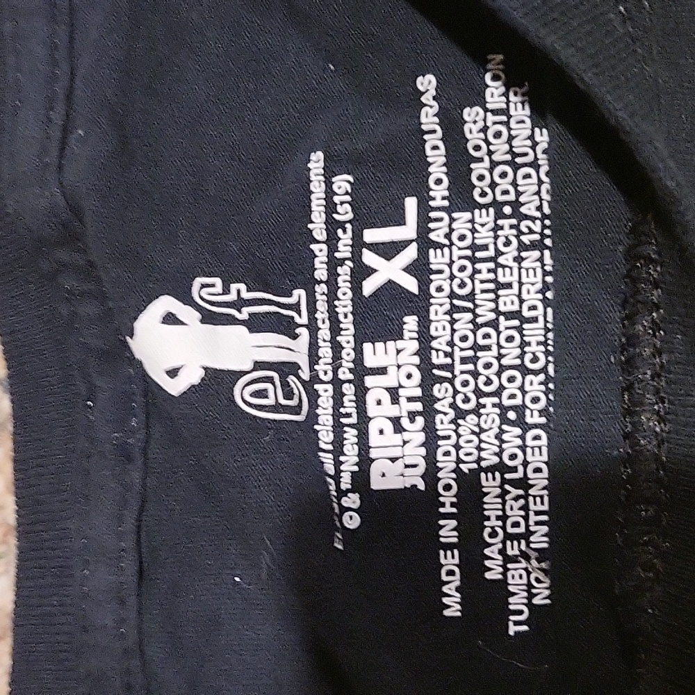 Elf - Picture 4 of 4